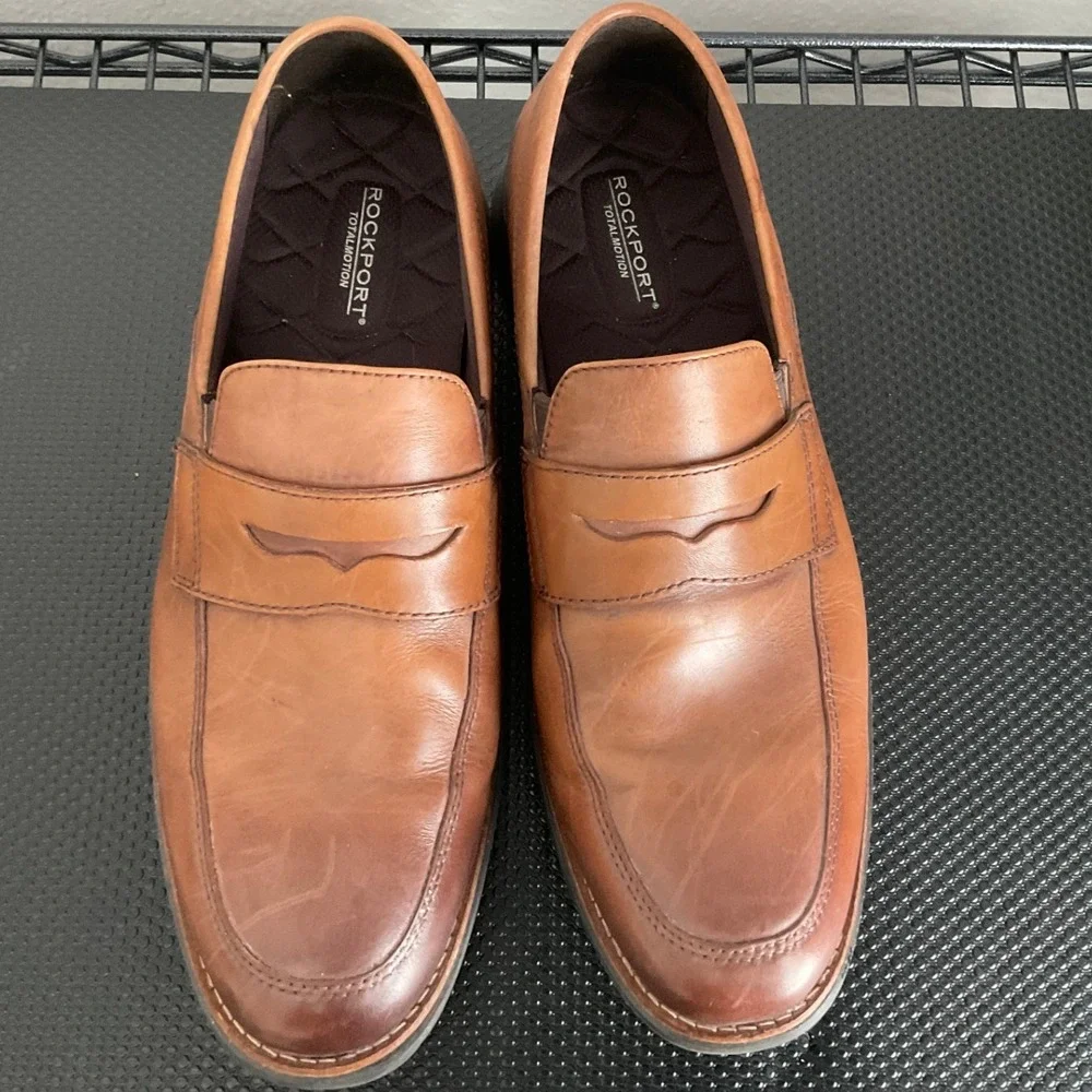 Rockport Total Motion Sport Dress Penny Loafers Mens 8.5 W Cognac CH6340